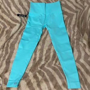 Set Active Workout Set (Leggings and Bra)